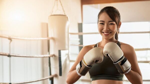 キックボクシングで痩身効果を実感！初心者向け道具の選び方